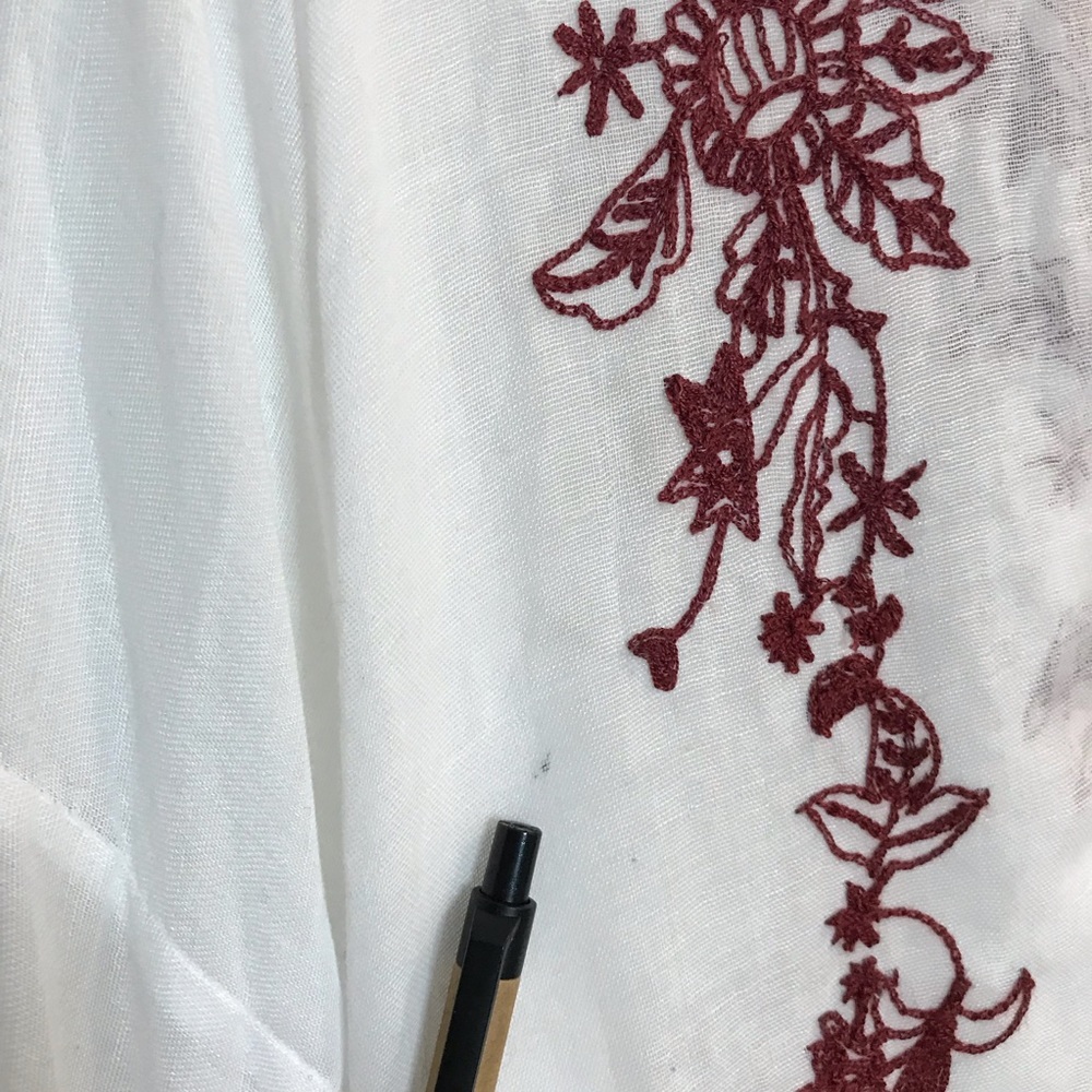 Woven Heart Embroidered Kimono Cardigan Sheer White Red One Size - Picture 5 of 10
